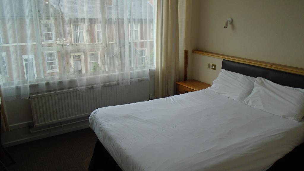 דרבי St Peter'S Quarter Hotel חדר תמונה